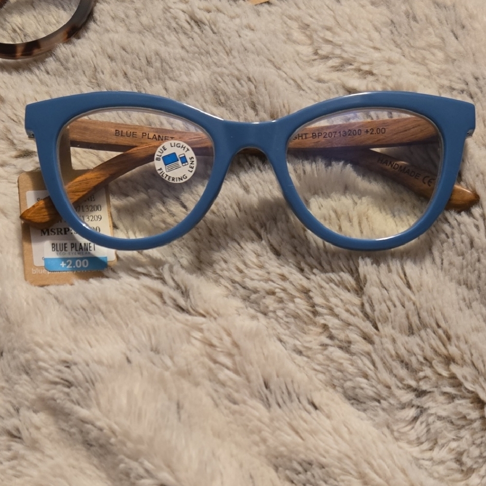 Blu Planet Blue Readers. 1.25 Strength.  Modern Accessories